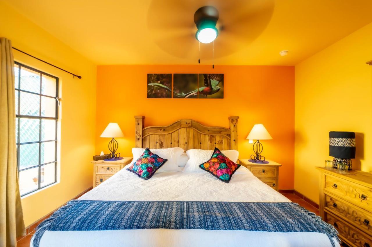 La Casona Chapala Hotell Eksteriør bilde