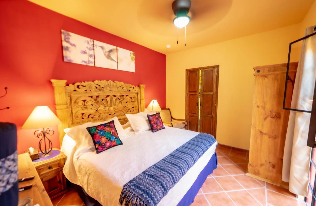 La Casona Chapala Hotell Eksteriør bilde